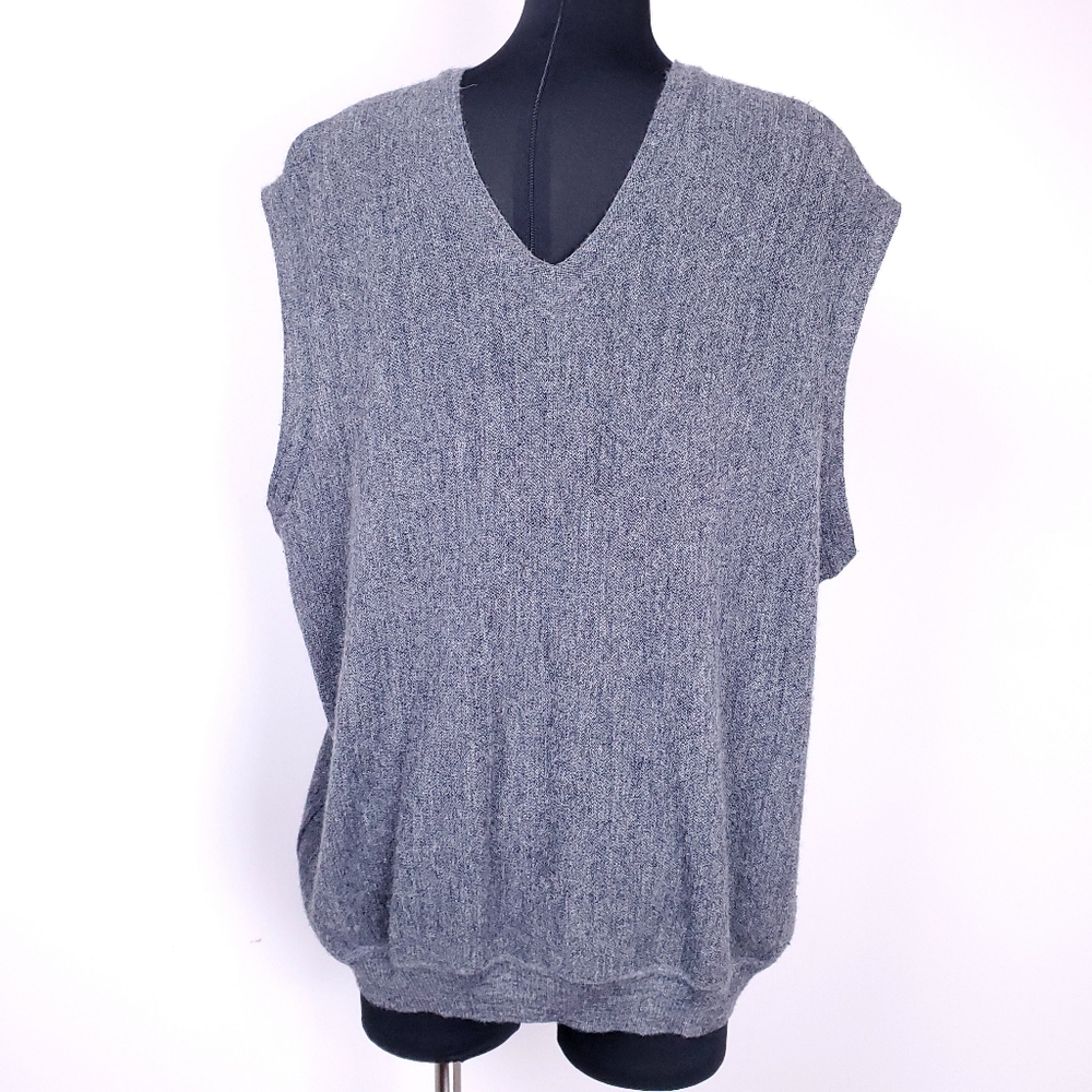 J. MICHAELS alpaca wool sweater vest